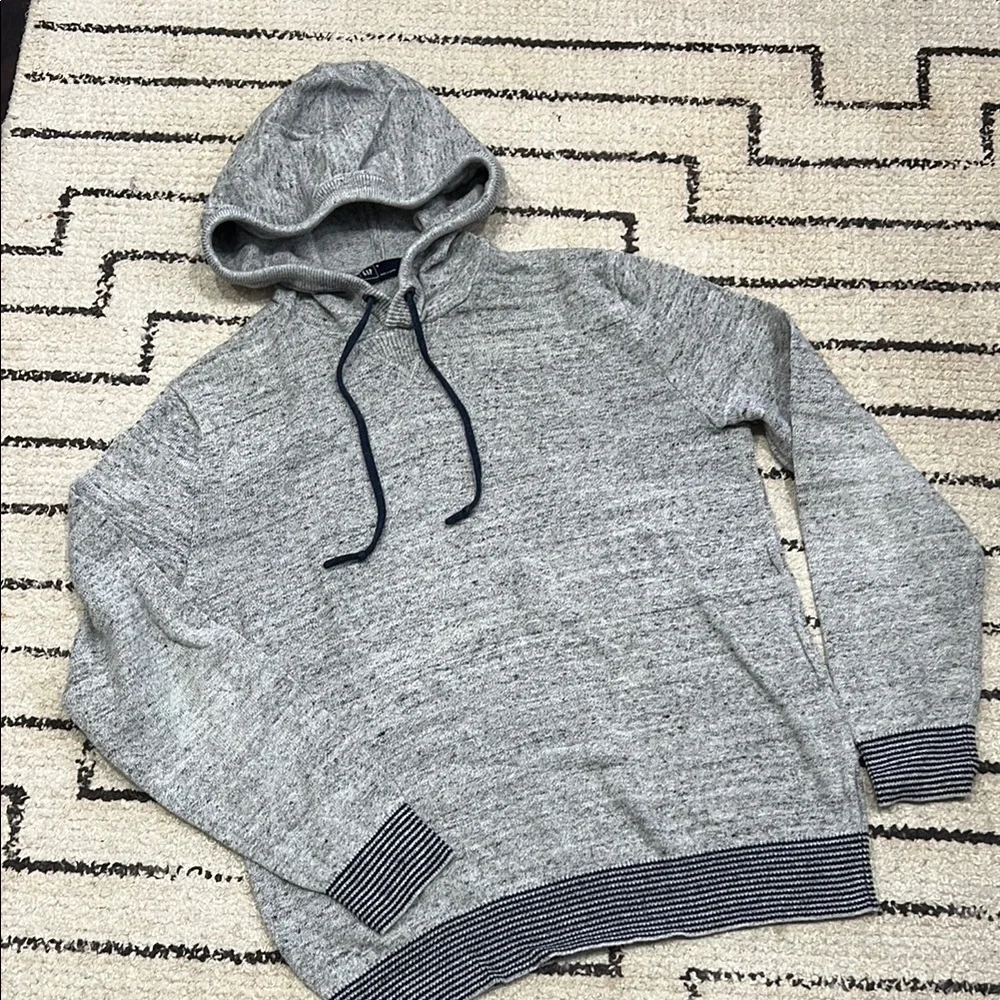 Gap hoodie